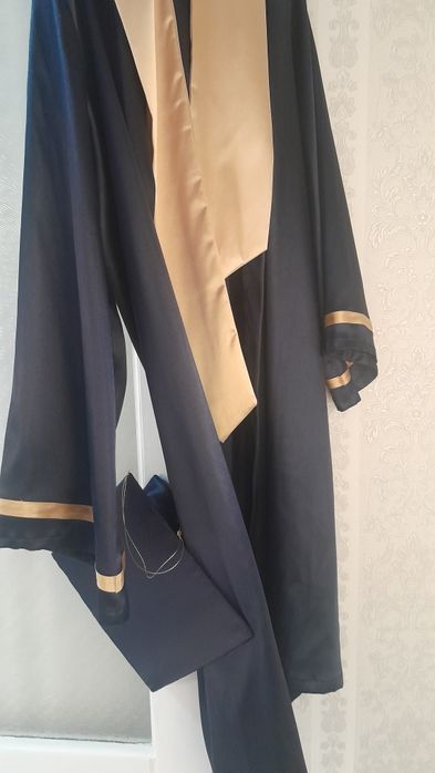 Продам Мантия для выпускников