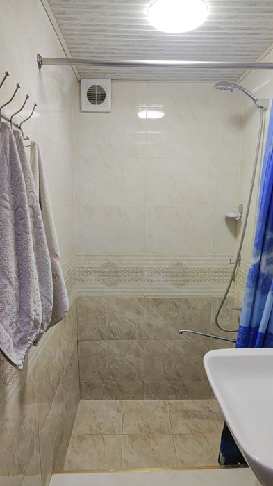 Chilonzor tumani naqqoshlik mahalsi ÷9 dom 3/1
