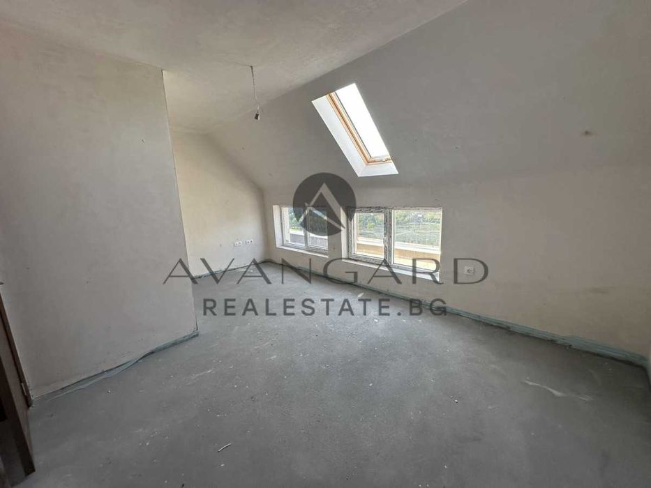 Продава се Тристаен апартамент в Пловдив, Тракия - 127 кв.м за 1315 €/кв.м - Снимка #6