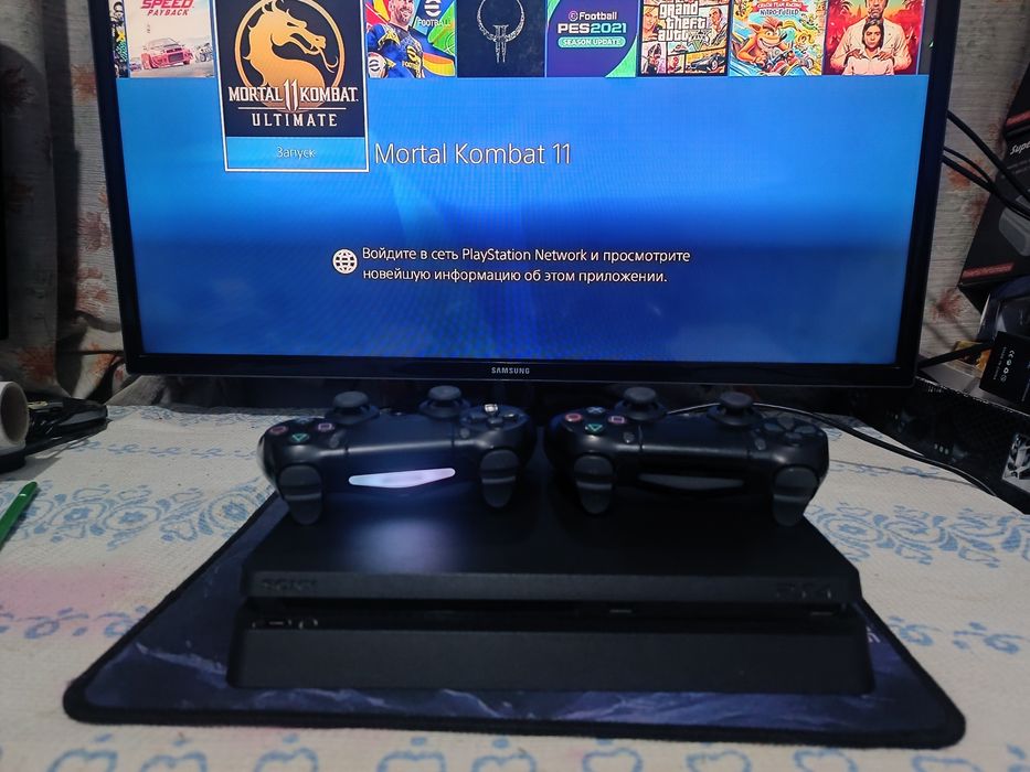 Playstation 4 игровая приставка