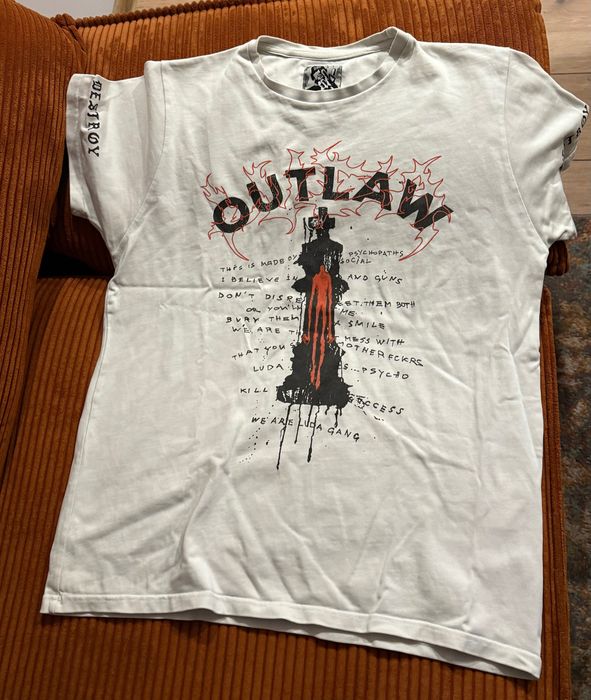 Luda Team Дрехи.