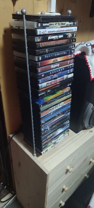 Suport Cd-uri și DVD-uri