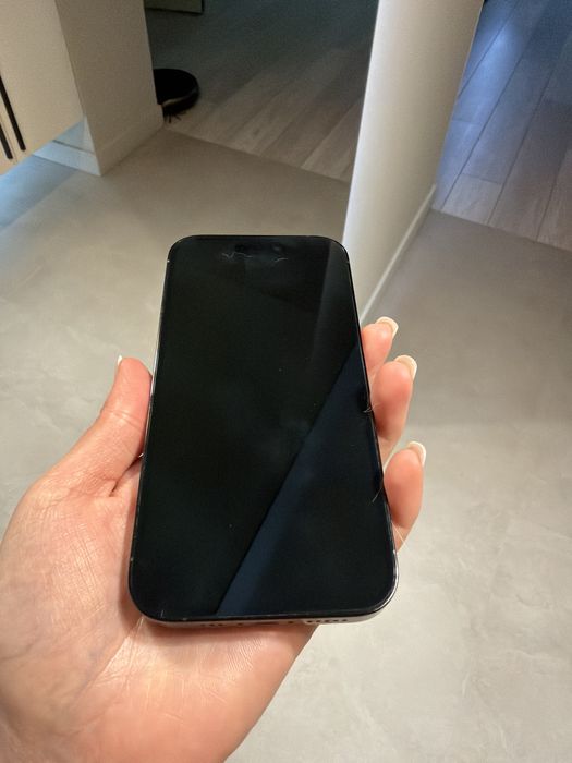 Продам iphone 14 pro