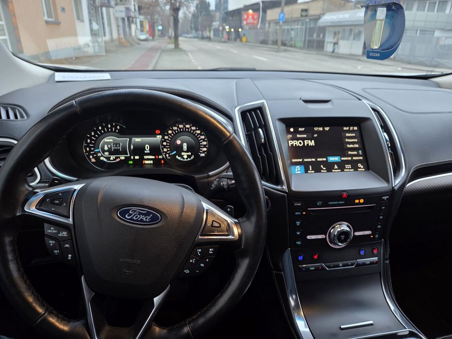Vând FORD EDGE VIGNALE 2020,Diesel 2.0, 240cp,automata,4×4,25000euro