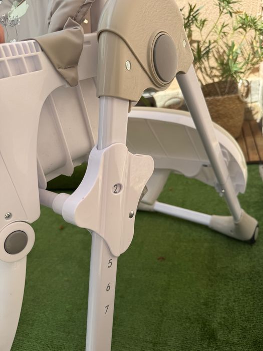 Детски стол за хранене