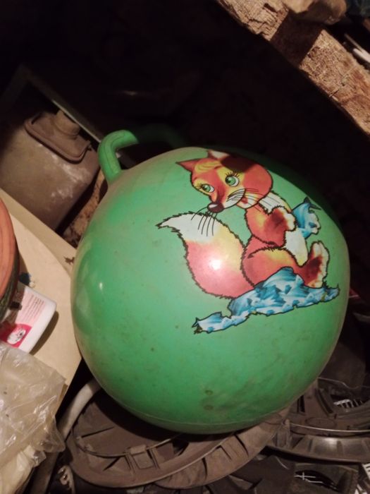 вместо стула, для пользы позвоночника