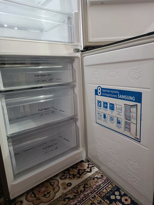 Холодильник сатылады