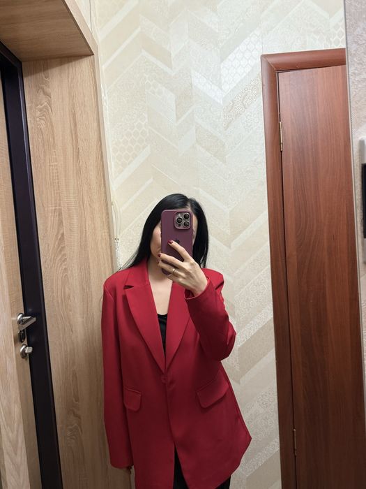 Продам приталенный пиджак