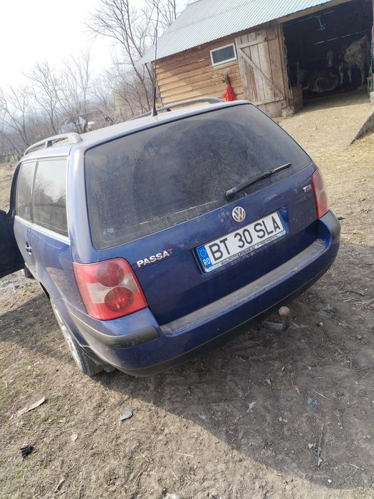 Vând passat b5  1000€ negociabil