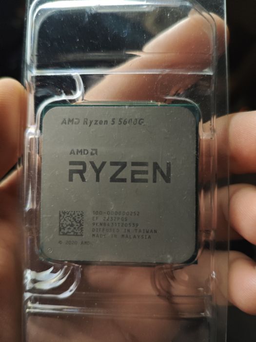 Продам процессор AMD Ryzen 5 5600G