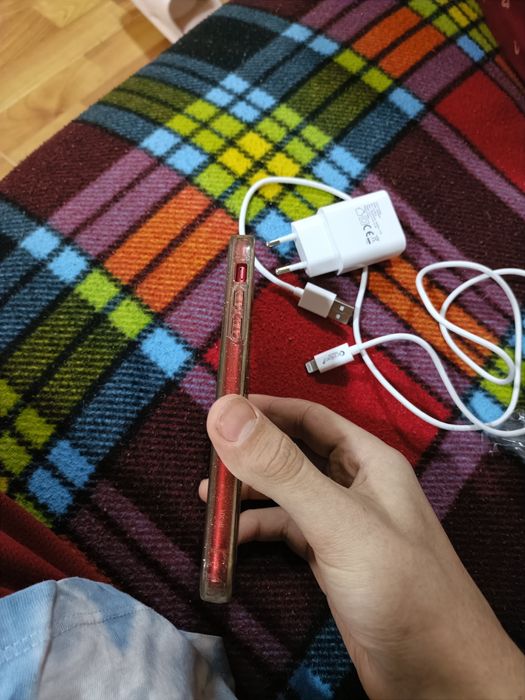 iPhone XR (11.8) stare buna cu emailul de la id blocat