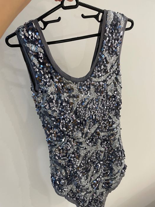 Блестящо боди -сценичен костюм!