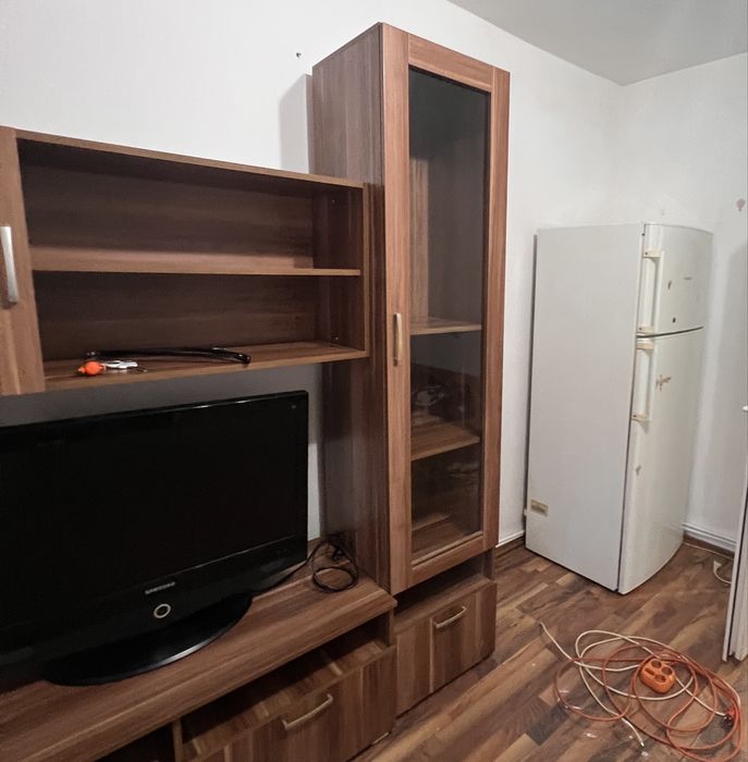 Mobilă + electrocasnice + pat, pachet complet