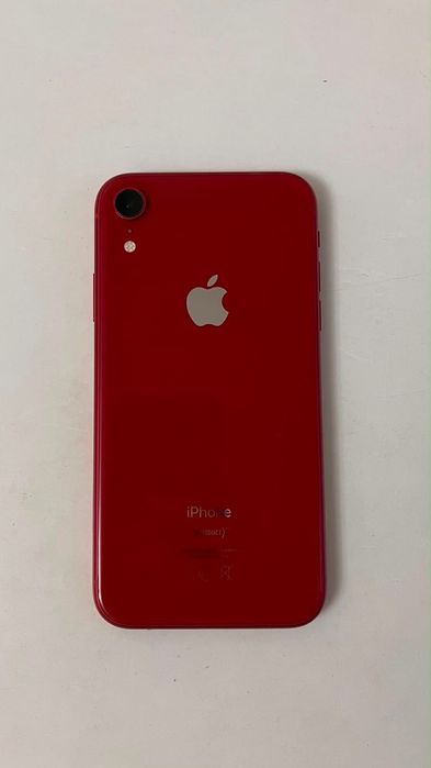 iPhone XR 64 GB в отличном состоянии