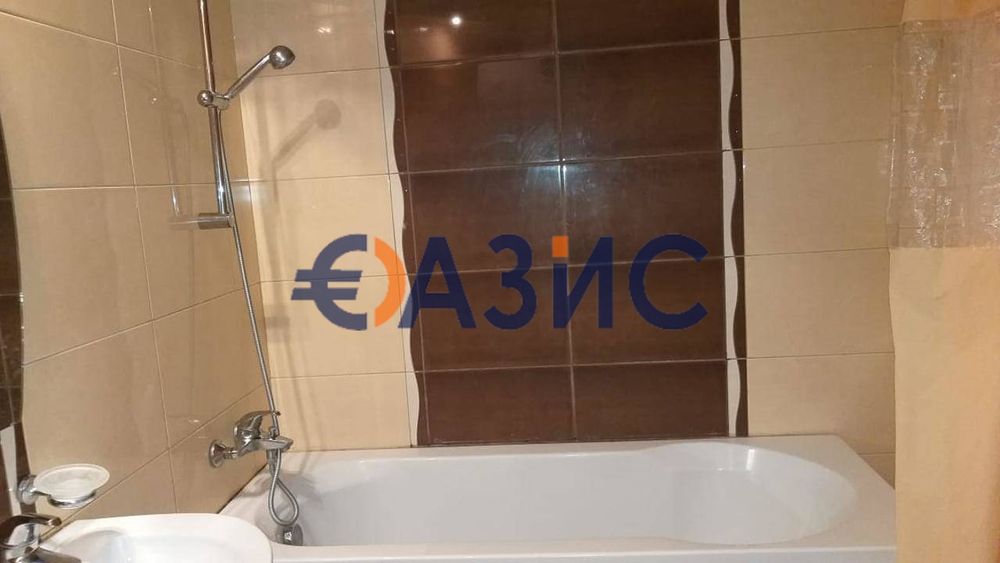 Продава се Двустаен апартамент в Поморие - 71 кв.м за 1222 €/кв.м - Снимка #12