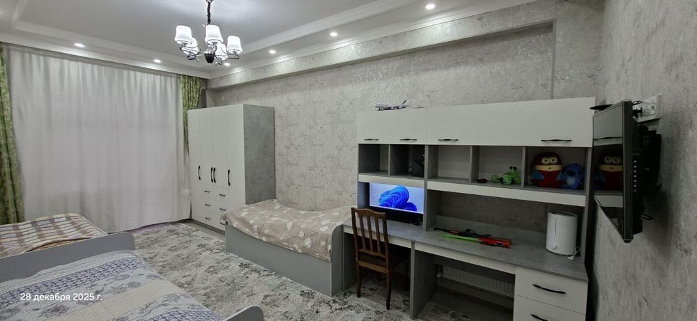 Продается своя квартира 4/2/10. 123кв