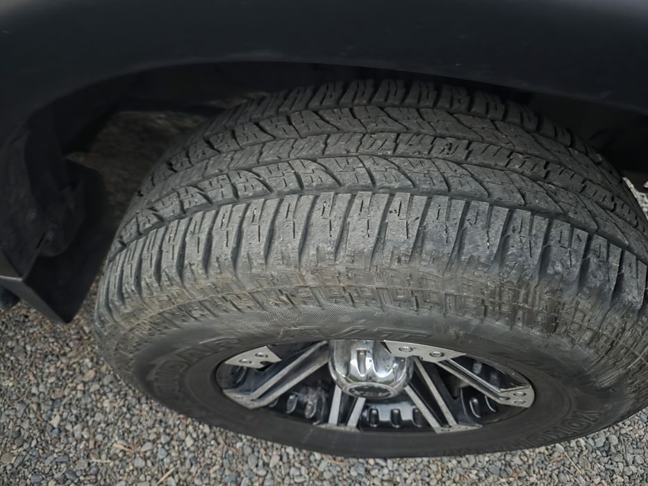 Mitsubishi  Montero Sport