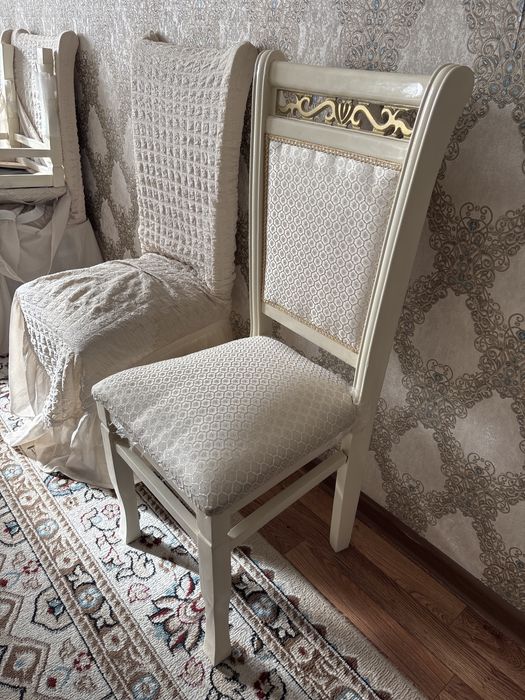 Гостиной стол стуля бу