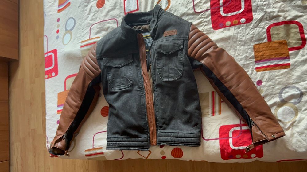 Geaca Trilobite Acid Scrambler, Maro