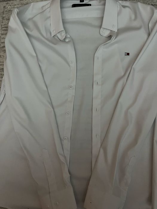 Продам рубашку томми