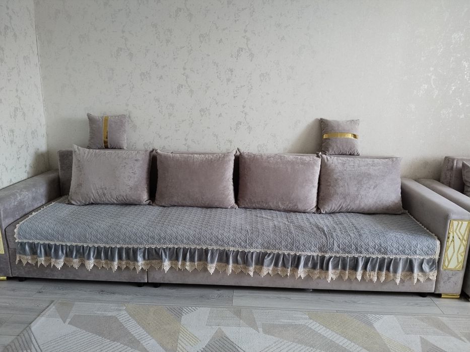 Диван хорошем состаяни