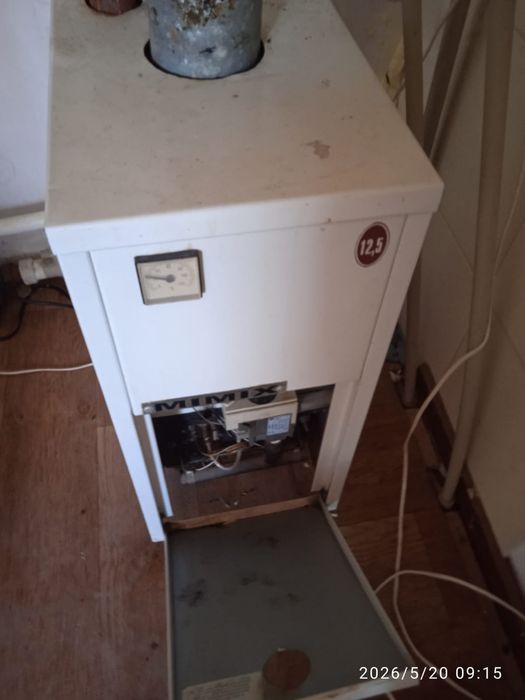 Газовый котел продам