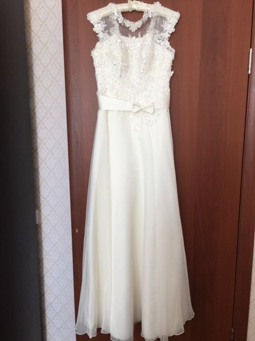 Красивое свадебное платье!