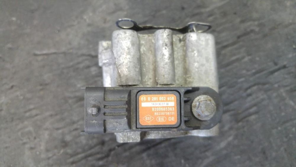 senzor presiune 2.0 dci m9r renault koleos  nissan qashqai