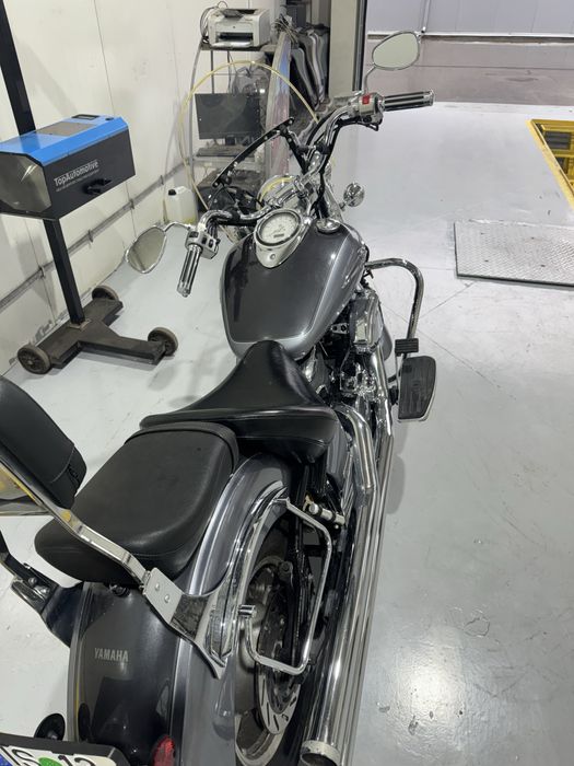 Vand motocicleta Yamaha V-Star 1100 (CANADA)