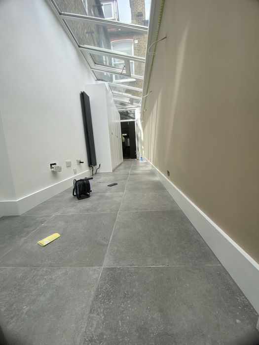 Execut lucrari profesionale de amenajari interioare