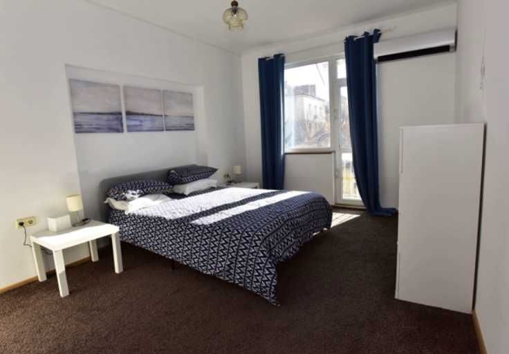 Дава се под наем Двустаен апартамент в София, Център - 80 кв.м за 856.8 € - Снимка #3