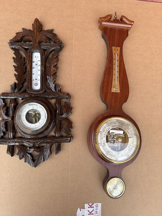 Barometru cu termometru  vechi german ,sculptat in lemn