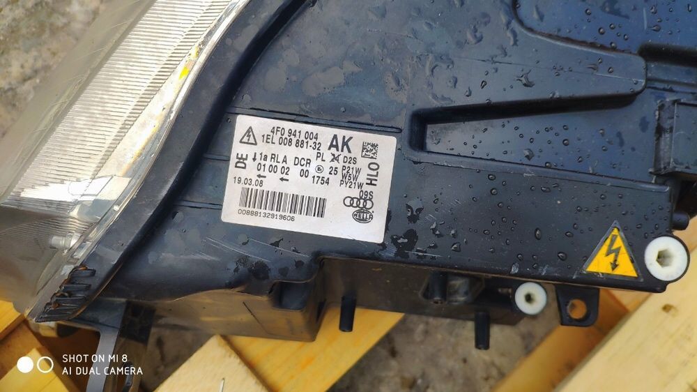 Преден ляв фар за Audi A6 4F 4f0941004 оборудван изцяло имам и десен
