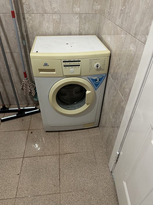 Продается стиральная машинка