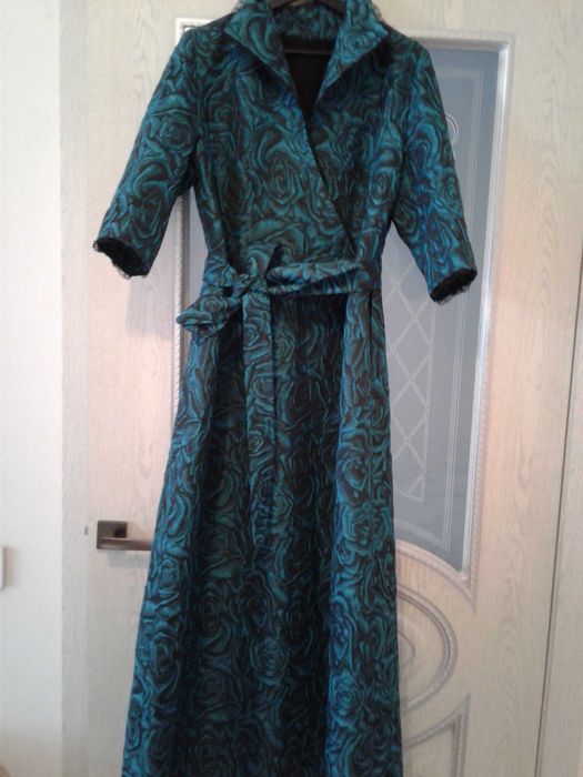 Ұзін төй көйлектер 50+ размерге