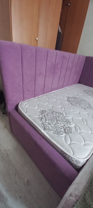 Продается кровать в хорошем состоянии