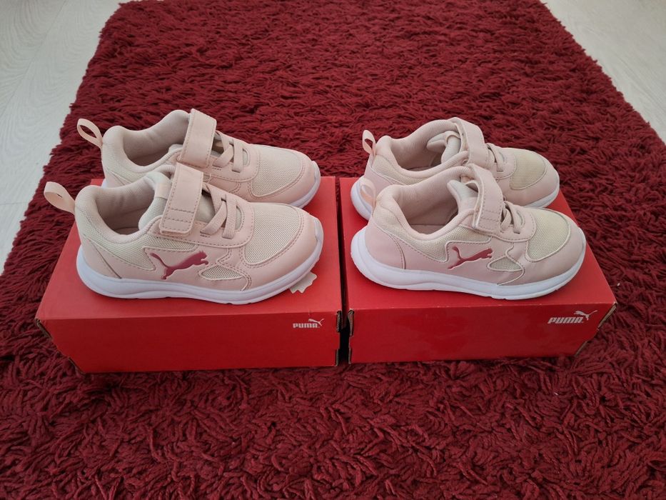 -Vând adidași PUMA nr. 27,5 pt copii-