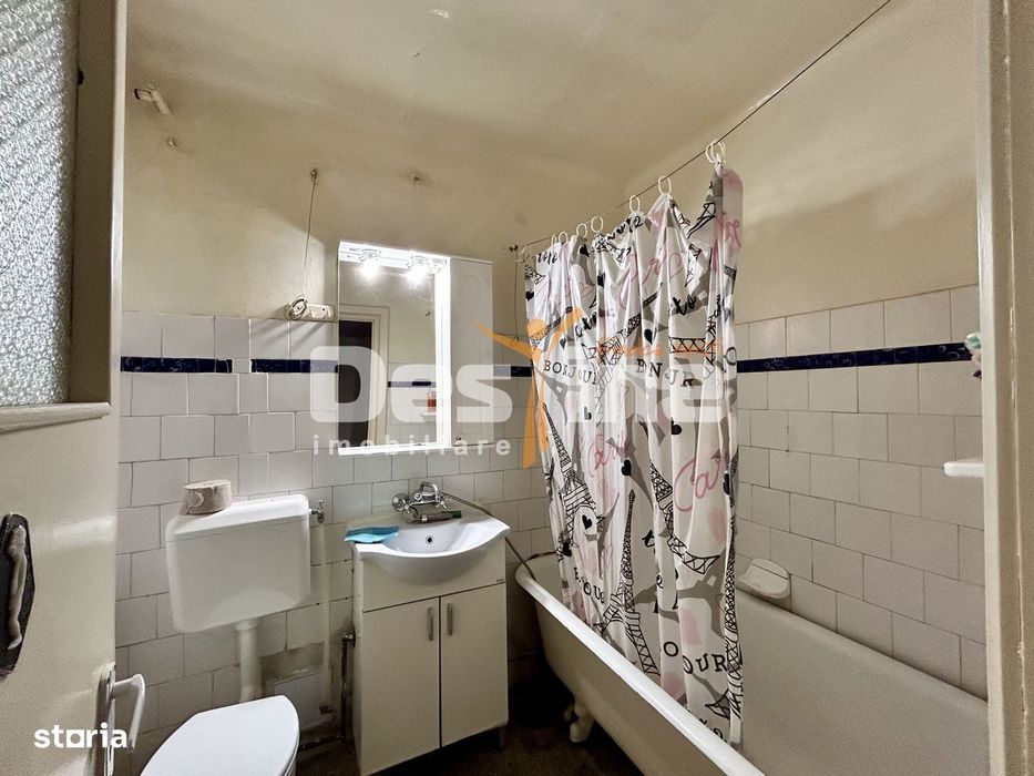 Apartament 2 cam, semidecomandat, Centrala Proprie, Centru, Ploiesti