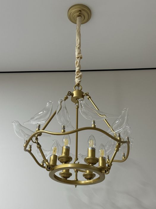 Продаю две люстры