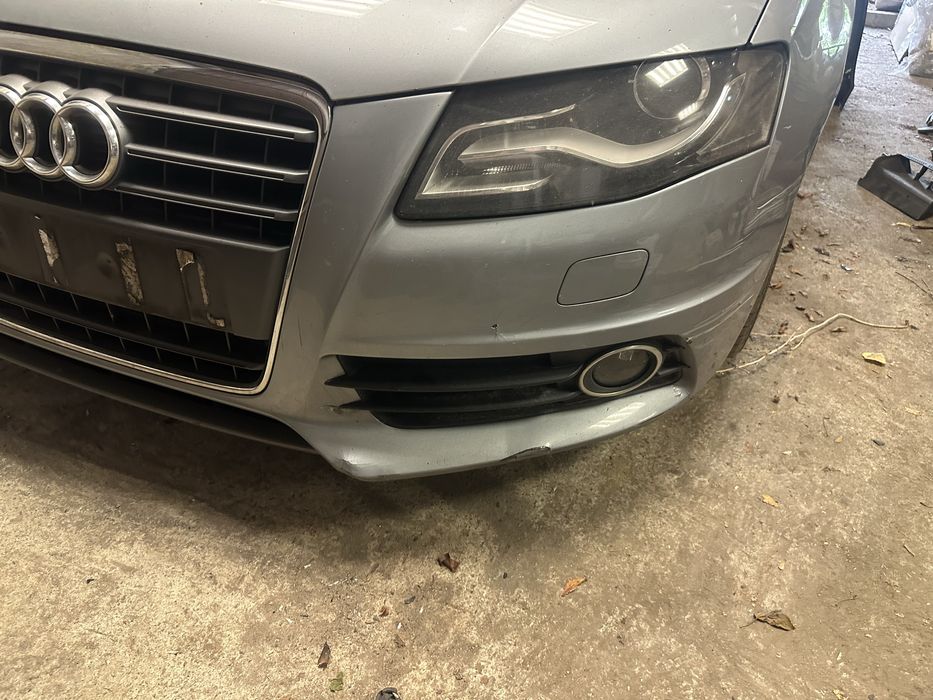 Фар НЕ оборудван Ауди а4 б8 Audi a4 b8