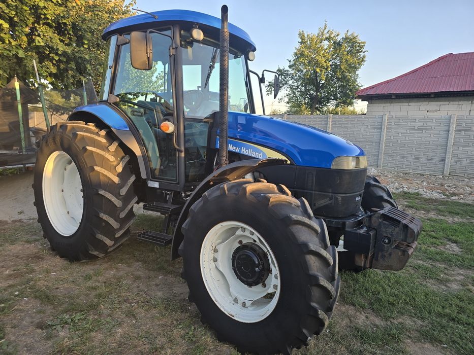 New Holland TD5050