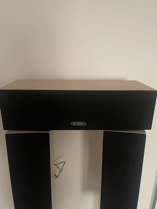 Boxe Hi-Fi CAV C50 + S50 (2×) cu suporturi – stare foarte bună