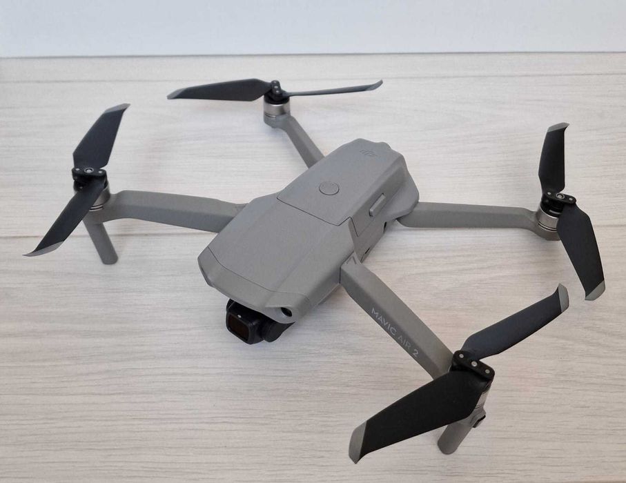 DJI Mavic Air 2 Fly More Combo