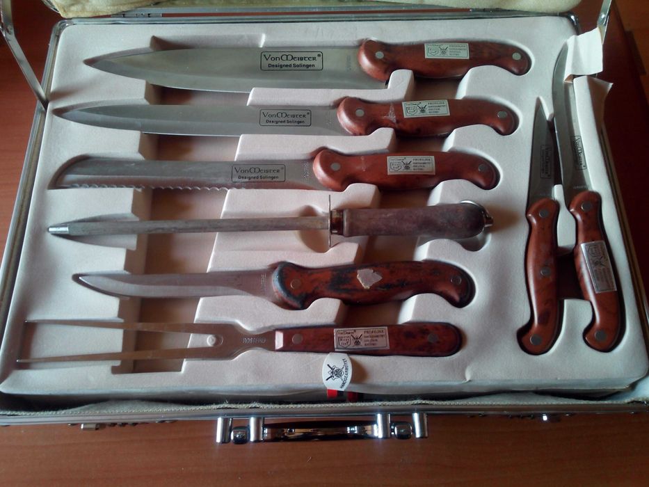 Set tacamuri - DE CALITATE ( linguri, furculițe, cuțite )