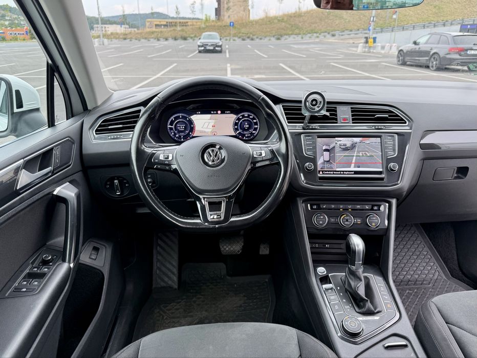 VW Tiguan R line - 4x4 - Automat - DSG - Full-options