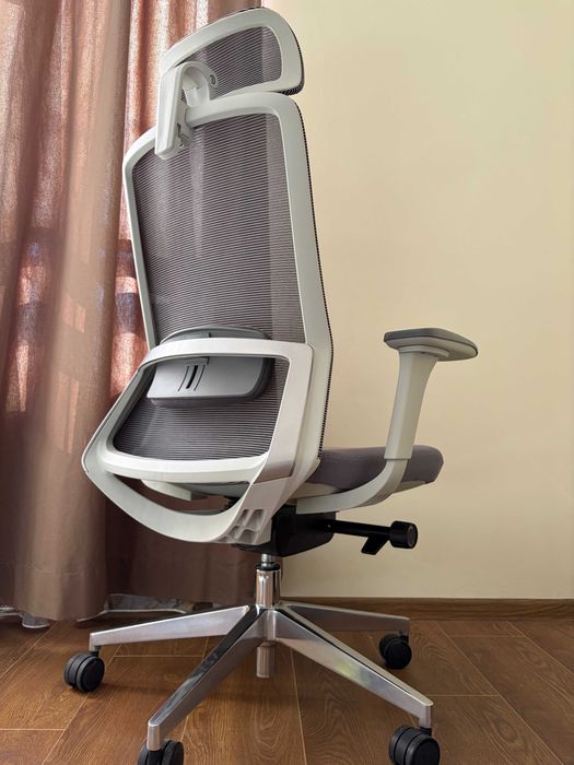 Ергономичен стол ChairPro Nexus Edition