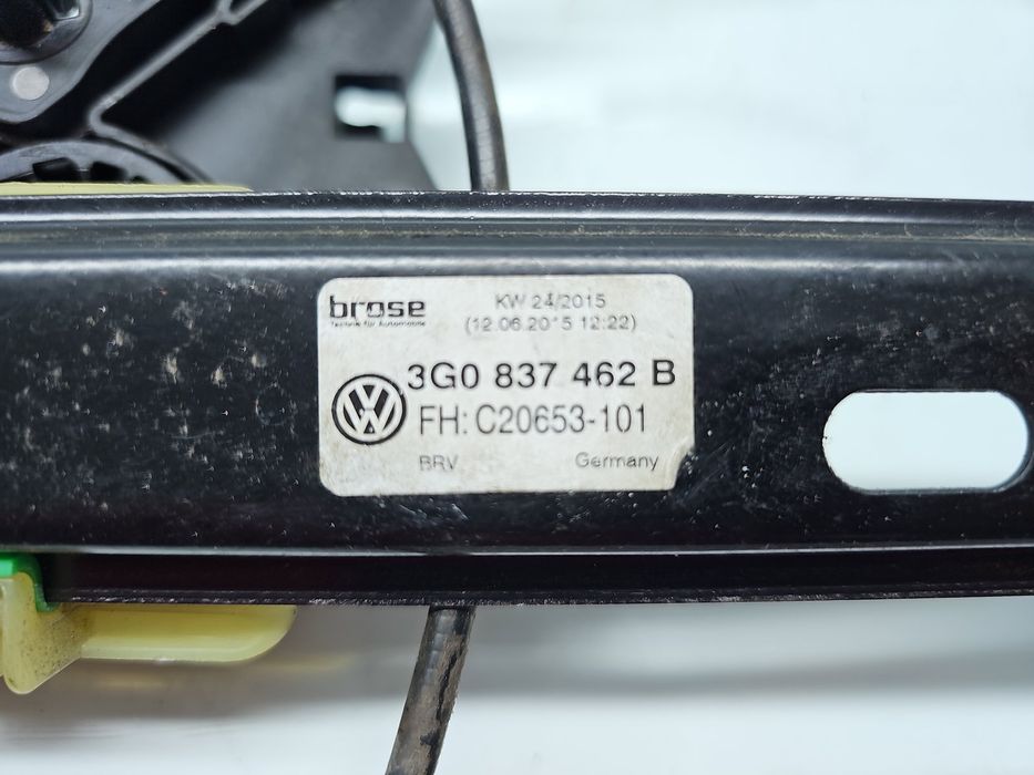 Macara electrica geam dreapta fata Volkswagen Passat B8 (3G2) [Fabr 20
