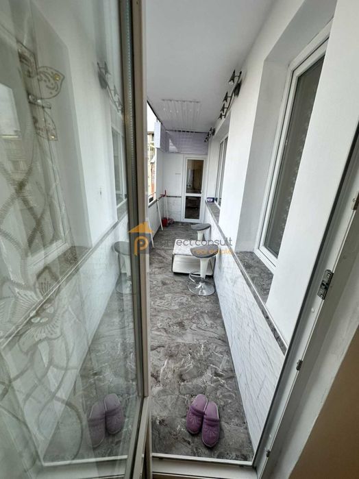 Дава се под наем Тристаен апартамент в Пловдив, Център - 90 кв.м за 498.27 € - Снимка #12