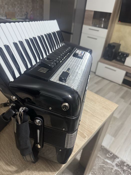 Acordeon Dallape digital nu Guerrini Roland