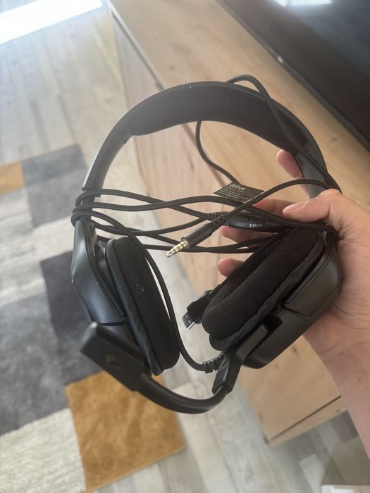 Casti  Qilive 896666.